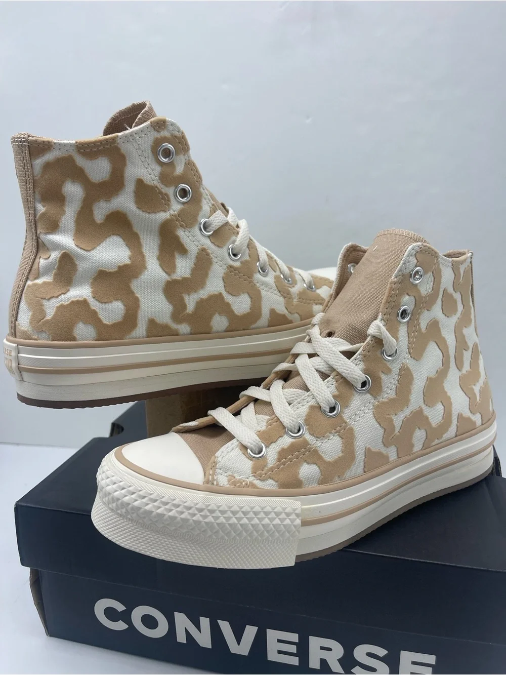 Converse WMNS CTAS EVA LIFT HI EGRET/WARM QUARRY/EGRET A11112C Platform Sneakers
